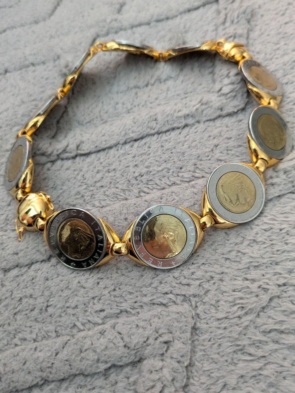 Milor Italy Two-Tone Coin Link Bracelet - Gold and Silver - Picture 10 of 10